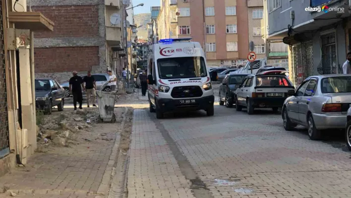 Elazığ Nailbey Mahallesi'nde bıçaklı kavga: 3 kişi gözaltına alındı