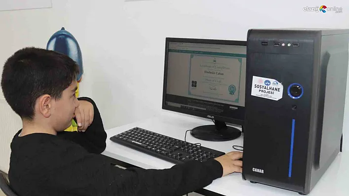 Geleceğin Teknolojisi Elazığ'da Başlıyor: Robotik Kodlama Eğitimleri Başladı!