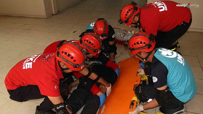 Elazığ'da tatbikatlar devam ediyor