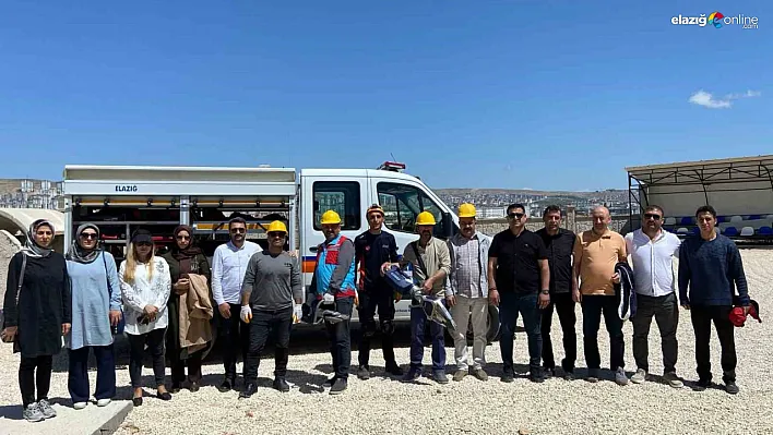 Elazığ'da Afet Farkındalığı Artıyor: AFAD'dan Uygulamalı Kurtarma Dersi!