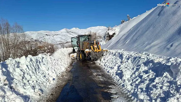 Elazığ İl Özel İdaresi 97 Araç ve 120 Personelle Sahada! Köy Yolları İçin Çalışmalar Sürüyor!