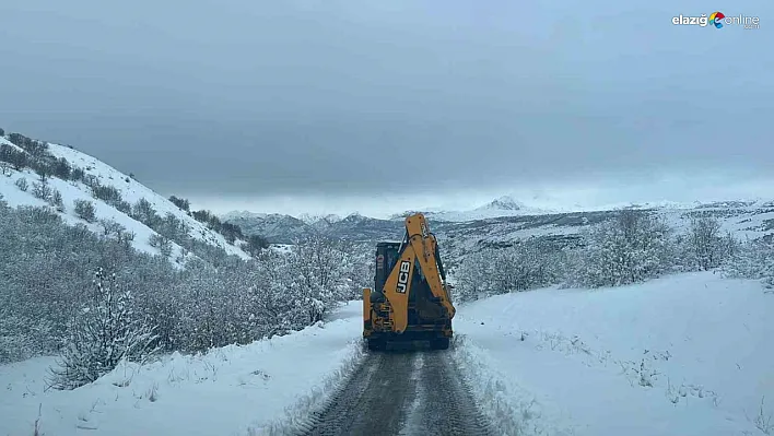 Kar Yağışı Elazığ'da Hayatı Durdurdu: Köy Yollarında Yoğun Çalışma!