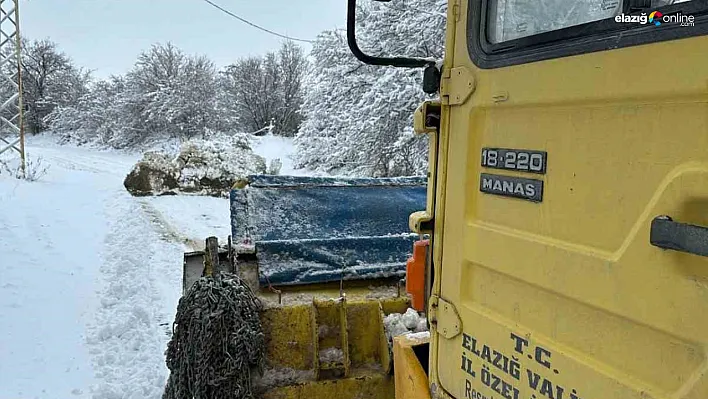 Elazığ'da Kış Sert Geçiyor: 159 Köy Yolu Ulaşıma Kapandı!