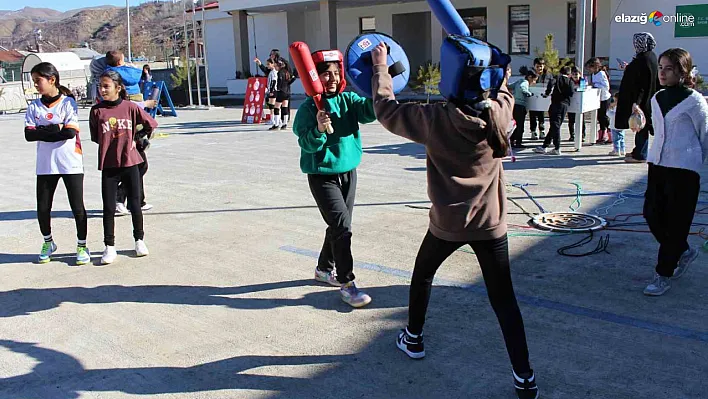 Palu'da Kış Kampı Başladı! Çocuklar Hem Eğleniyor Hem Kendini Geliştiriyor