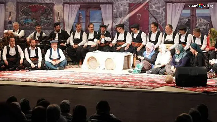 Elazığ'da Kültür ve Sanat Dolu Gece: Gönüllü Halk Korosu Harput Mirasını Sahneye Taşıdı!