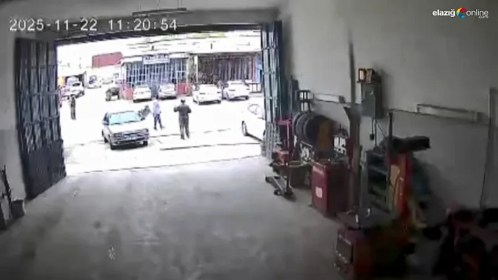 Kovancılar'da Motosiklet Kazası Güvenlik Kamerasına Böyle Yansıdı