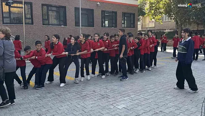 Elazığ'da Maarif Modeli Kapsamında Öğrencilerden Geleneksel Oyun Etkinliği