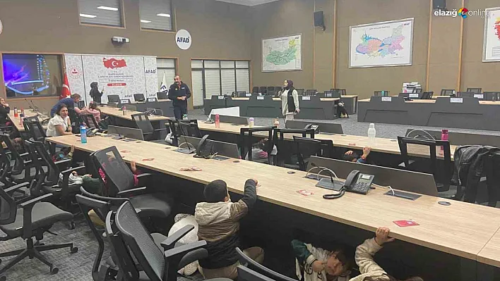 Elazığ'da Geleceğin Kahramanları Afet Farkındalığı Eğitimi Aldı!