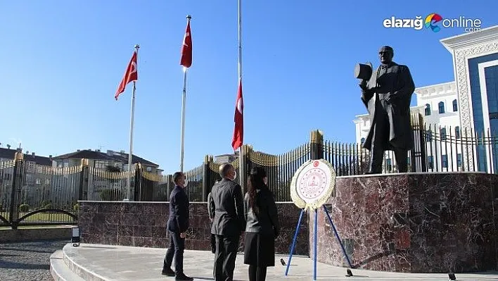 Elazığ'da Öğretmenler Günü Töreni