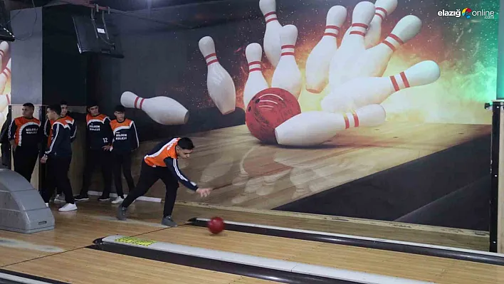 Bowling Heyecanı Elazığ'da Zirve Yaptı! Genç Sporcular Yarıştı!