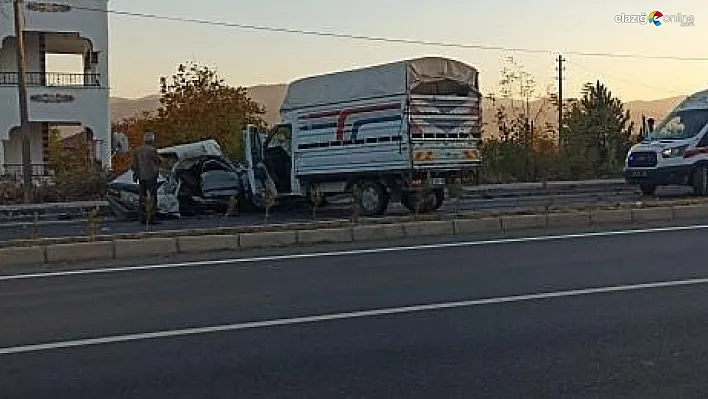 Elazığ'da Korkunç Kaza:Otomobil ile Kamyonet Çarpıştı, 1 Ölü 1 Yaralı