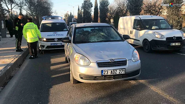 Otomobilin çarptığı kadın yaralandı