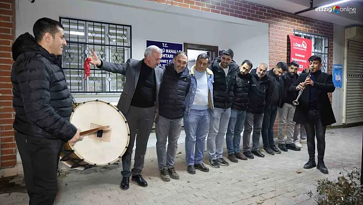 Elazığ'da Gelenek Bozulmadı! Ramazan'ın İlk Sahurunda Coşkulu Kutlama!