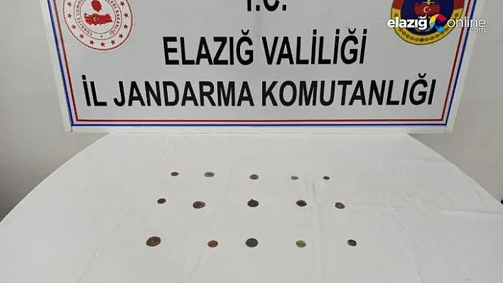 Elazığ'da Roma dönemine ait 20 sikke ele geçirildi