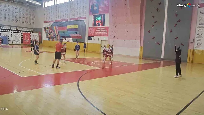 Hentbol Rüzgarı Elazığ'da Esti: Bingöl Spor Lisesi Zirvede!