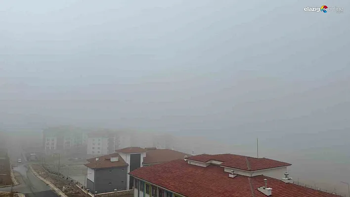 Elazığ'da sis etkisini sürdürüyor