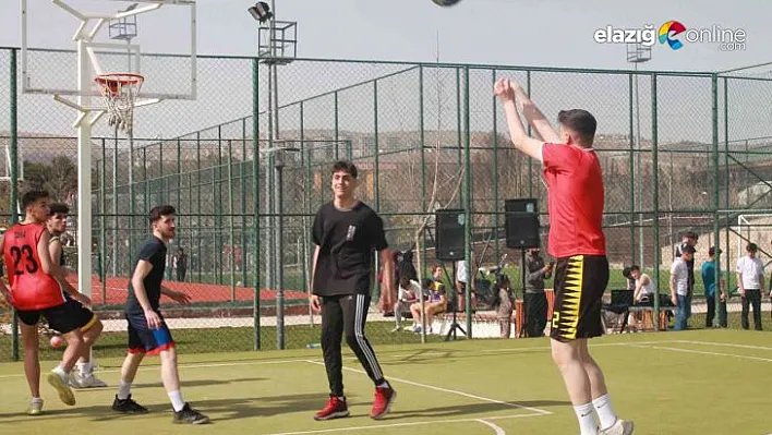 Sokak basketbol turnuvasına yoğun ilgi