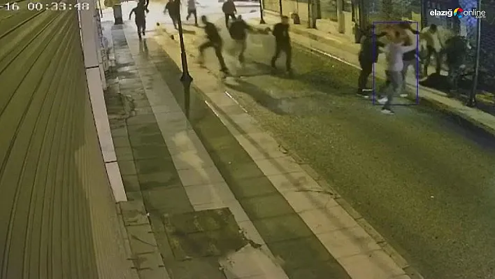 Elazığ'da Sokak Ortasında Linç Gibi Saldırı! 10 Kişilik Grup Şahsı Darp Etti!