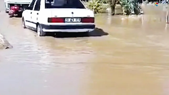 Elazığ'da Su Borusu Patladı! Sürsürü Mahallesi'nde Sokaklar Sular Altında Kaldı