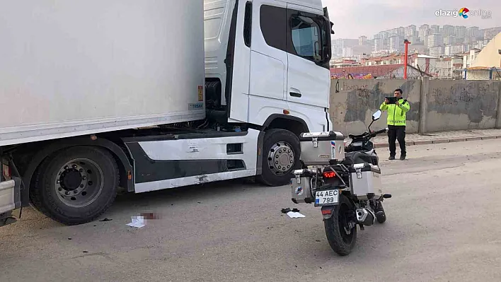 Elazığ'da Tır ile Motosiklet Çarpıştı: 1 Yaralı!