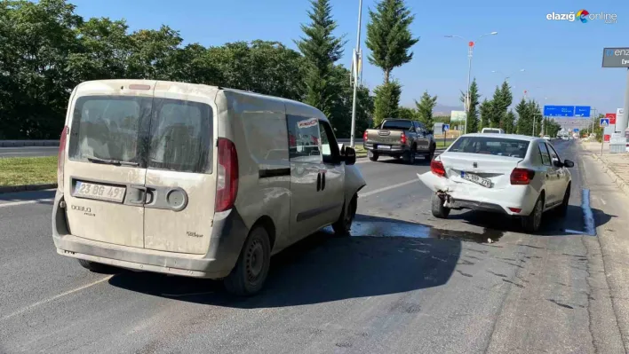 Elazığ Malatya Caddesi'nde kaza: 1 yaralı