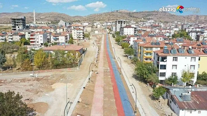 Elazığ Belediyesi üst yapı çalışmaları sürdürüyor