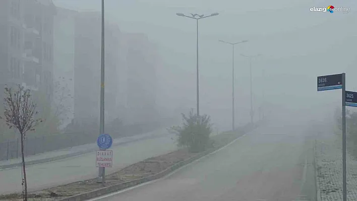 Elazığ'da yoğun sis sürücüleri zorladı: görüş mesafesi yer yer 5 metreye düştü