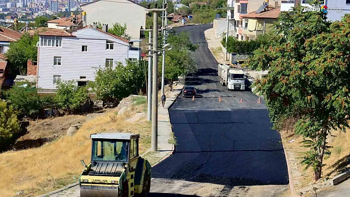 Elazığ Belediyesi'nden Yol Yenileme Atağı: Esentepe Mahallesi Asfaltlandı!