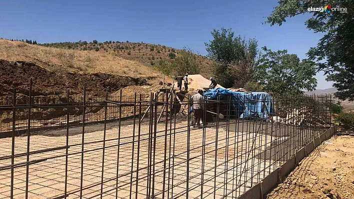 Elazığ İl Özel İdaresinden 360 tonluk sulama havuzları
