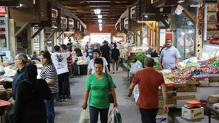 Elazığ tarihi Kapalı Çarşıda Kurban Bayramı yoğunluğu