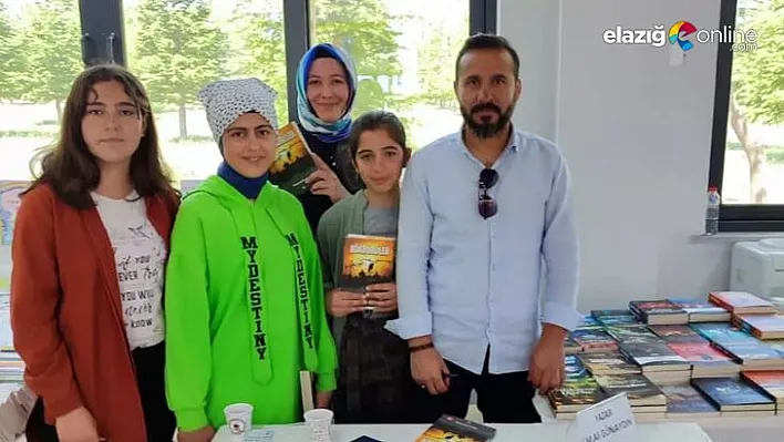 Elazığlı yazarlar Bingöl Kitap Fuarı'na katıldı