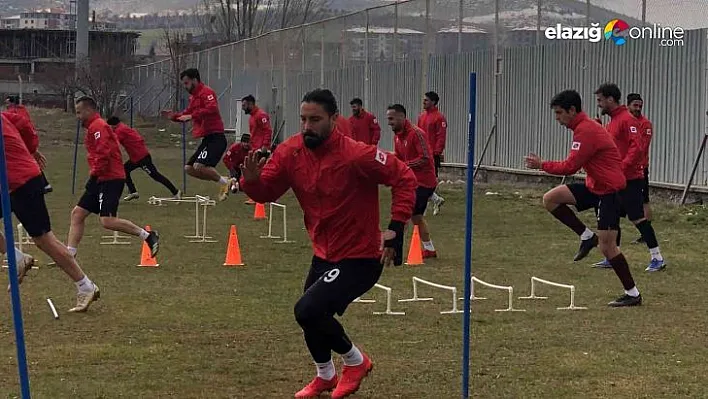 Elazığspor F. Erbaaspor'a bileniyor
