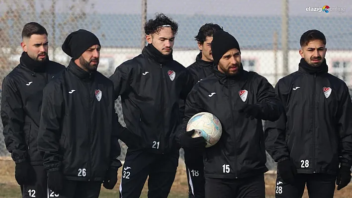 Bordo-Beyazlılar Mersin'e Hazır: Elazığspor'un Maç Kadrosu Açıklandı!