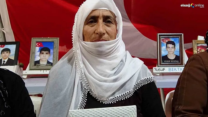 Evlat nöbetindeki gözü yaşlı anne: '8 yıldır terörle mücadele ediyorum'