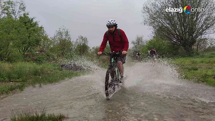 Elazığ Bisiklet Topluluğu farkındalık için pedal çevirdi