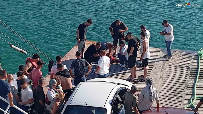 Elazığ-Pertek Feribotunda Dehşet! Alkollü Şahıs Kendini Baraj Gölüne Attı!