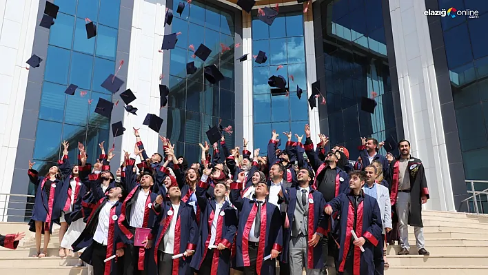 Fırat Üniversitesi mezuniyet törenleri devam ediyor