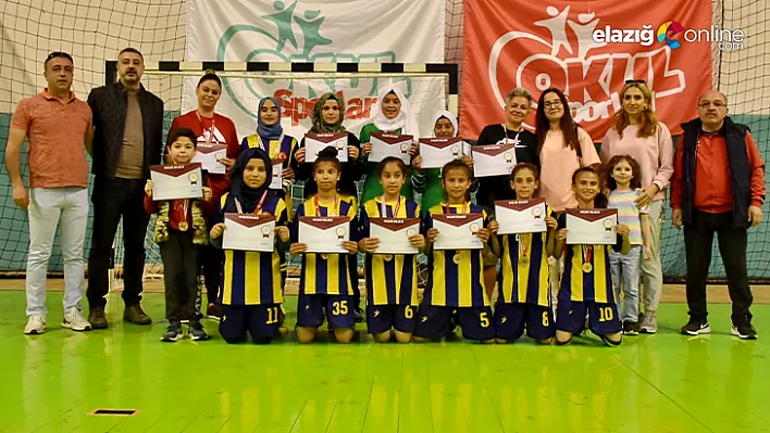 Futsalda yarı finalistler belli oldu