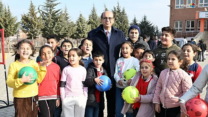 Geçit: 'Spor İstasyonları örnek bir projedir'