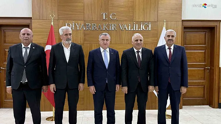 Gençlik ve Spor Bakanı Bak, Diyarbakır Valiliğini ziyaret etti