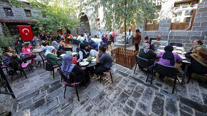 Görme engelliler moral etkinliğinde bir araya geldi