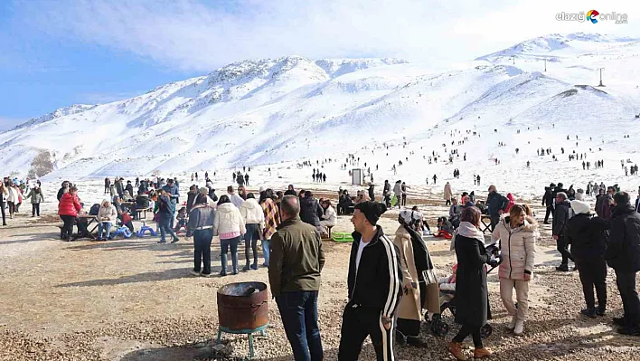 Elazığ'ın Gözdesi Hazar Baba'da Alternatif Eğlenceler Tatilcileri Bekliyor!