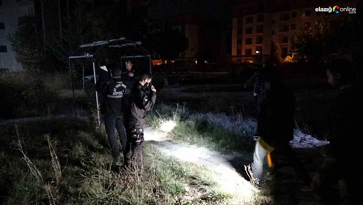 Hırsızlık zanlıları kaçarken silahla işçiyi yaraladı