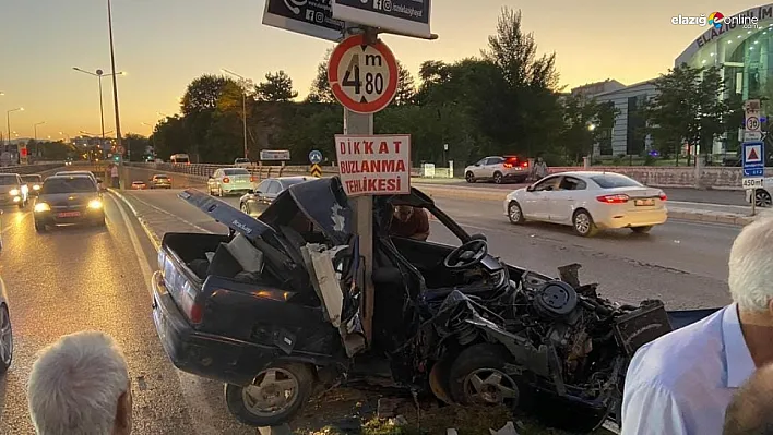 Bu kazadan sürücü şans eseri yara almadan kurtuldu