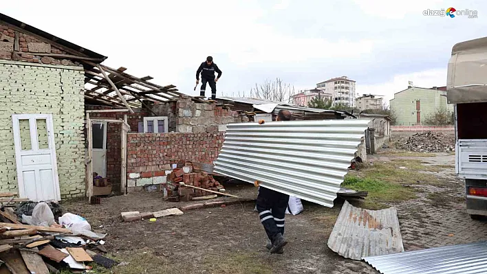 Elazığ Belediyesi o ailenin yardımına yetişti!