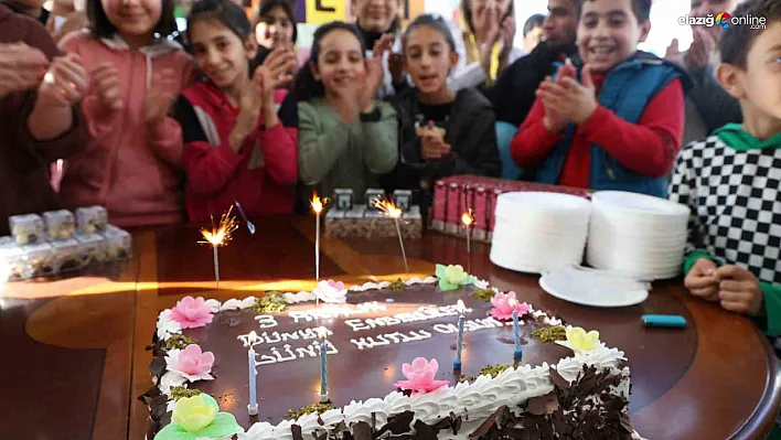 Elazığ'da 'Sevgiye Engel Yok' etkinliği
