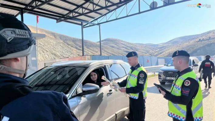 Elazığ jandarmasından 8 Mart sürprizi