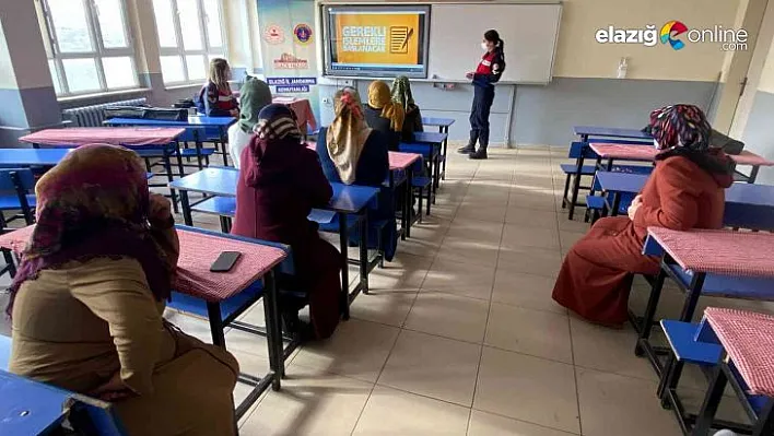 Elazığ jandarması farkındalık eğitimlerine devam ediyor