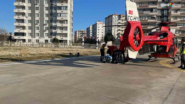 Kalp krizi geçiren hasta ambulans helikopterle hastaneye yetiştirildi