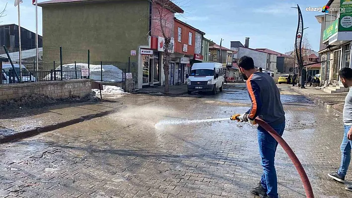 Karlıova'da bahar temizliği